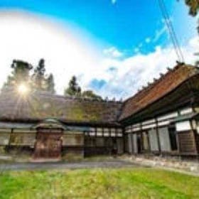 茅葺きの曲がり家 西の家（Traditional Farmhouse Nishinoie）