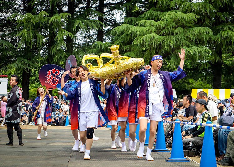 福島草鞋祭（8月的第1個週末）