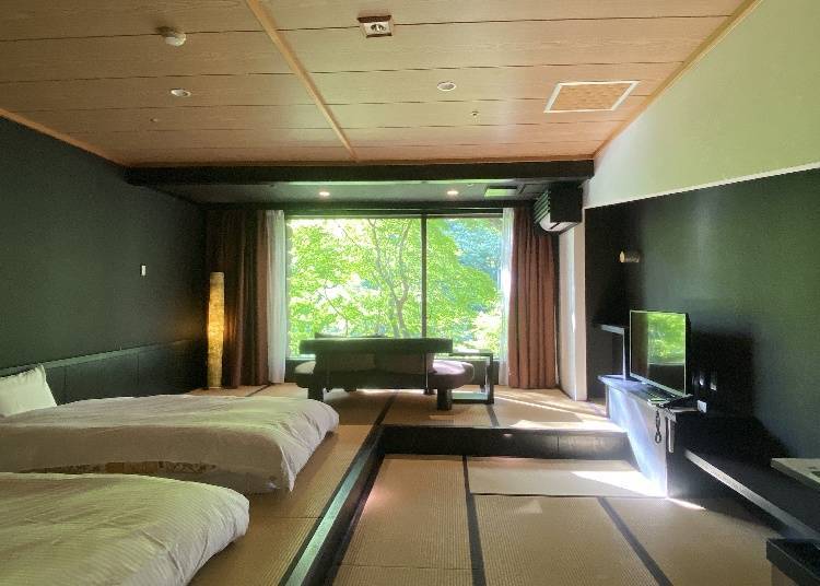 4) Relax in the Keiryu Japanese-Style Room with Incredible Views All to Yourself!
