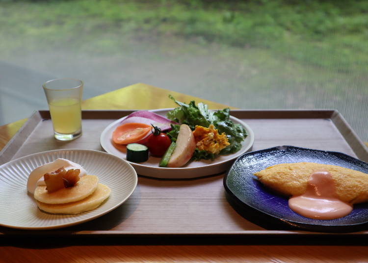 9) Enjoy a Gourmet Breakfast Featuring Aomori's Finest Foods!