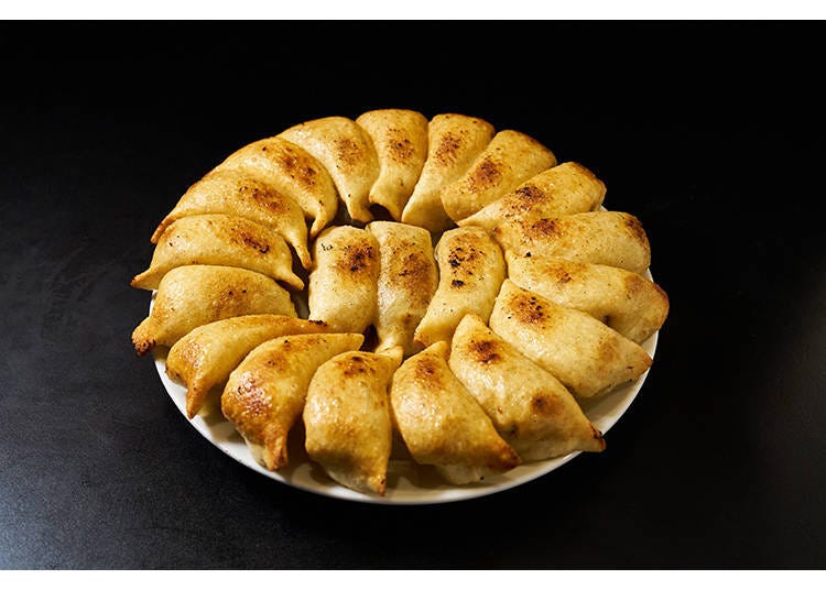 【美食】外酥內Q的「圓盤餃子」