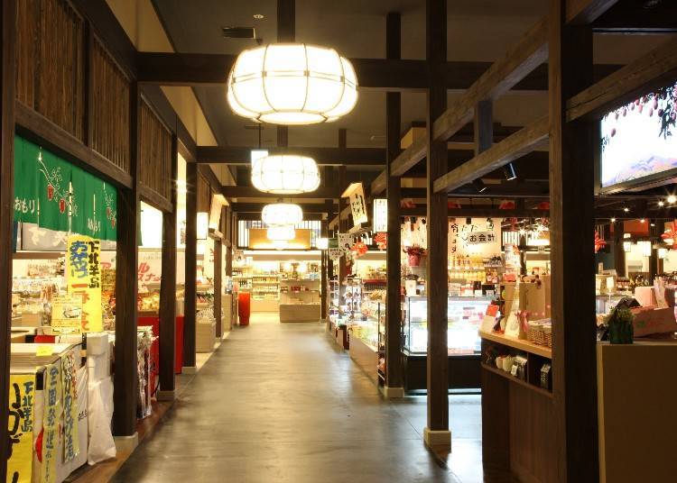 Bonus Recommendation #1: For Shopping and Dining, Head to Aomori Shunmi-kan
