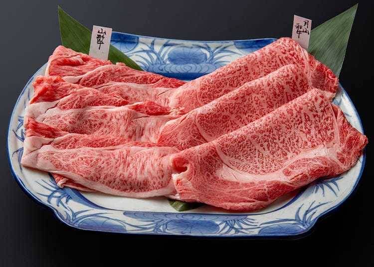 Yamagata beef and Gassan wagyu for sukiyaki (Photo: Ochimizu-no-Yu Tsutaya)