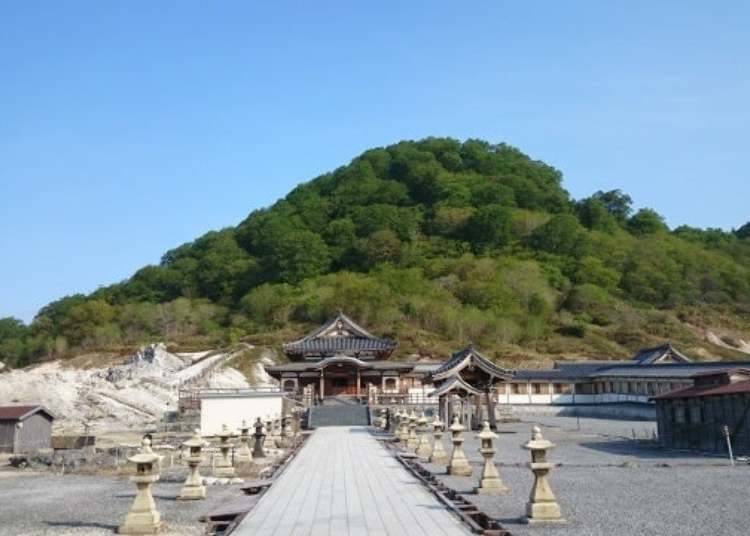#2: Mount Osore (Aomori Prefecture)