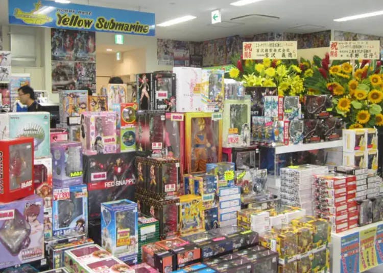 Yellow Submarine Akihabara Main Shop ★Mint