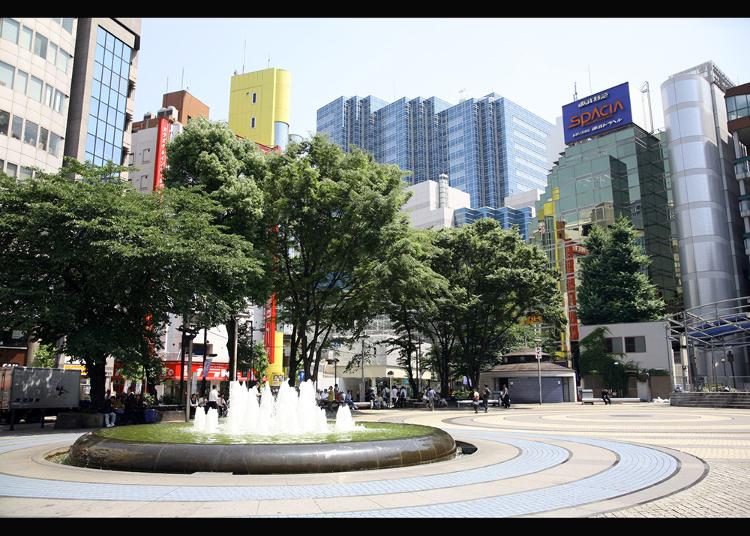 10. Ikebukuro Nishiguchi Park