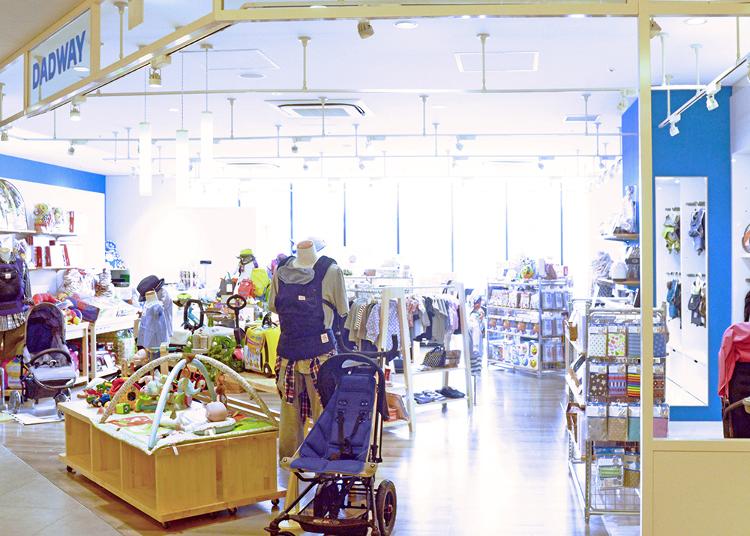 7.Dadway Tokyo Solamachi store