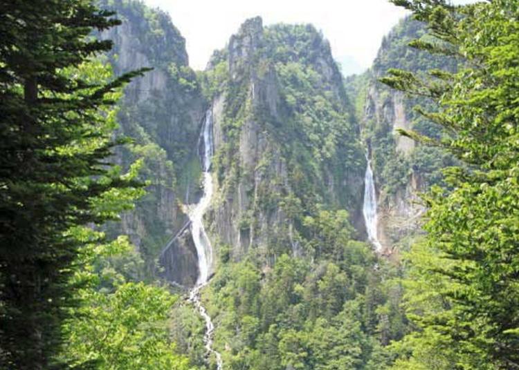 3.Waterfall of Ginga ・Waterfall of Meteor