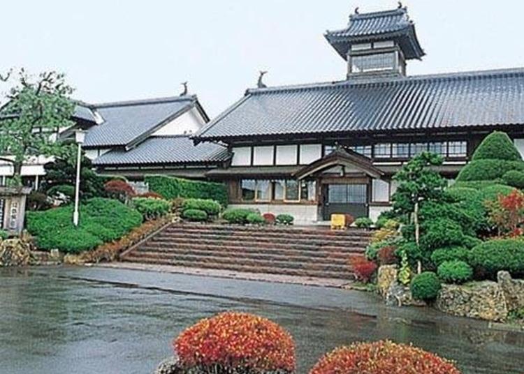5위. 료테료칸 긴린소우