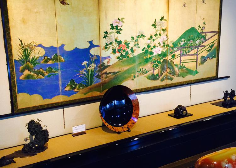 2.Antique Nishikawa Tokyo Shop
