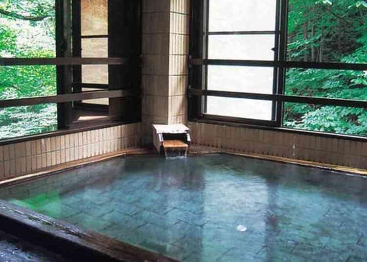 9.Janoyu Onsen Takaraso