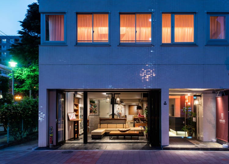 6. 「Grids Akihabara Hotel + Hostel」- nhà trọ với đầy đủ dịch vụ cho phái nữ, an ninh đảm bảo, có phòng trang điểm