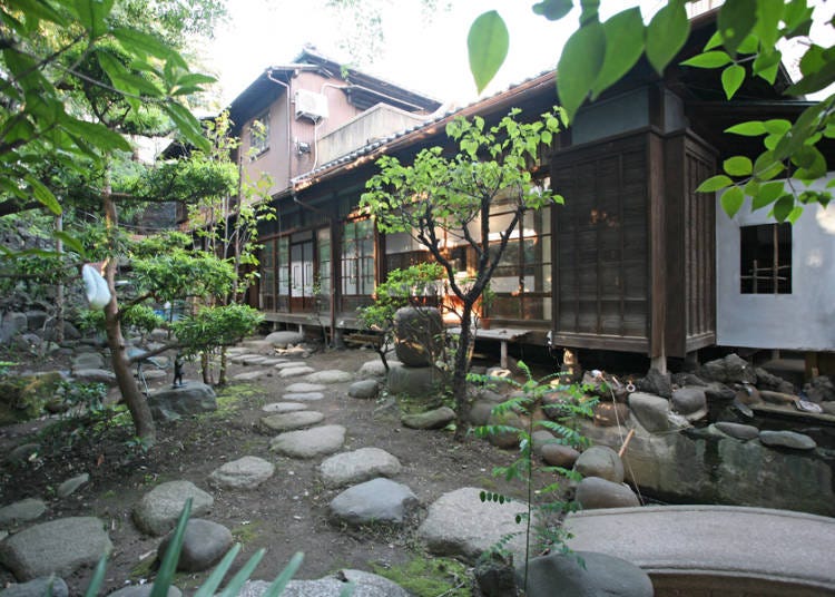 8. 「toco.」- Nhà cổ kiểu Nhật đã được cải tạo lại, nơi mang lại cho bạn cảm giác như đang đến chơi nhà bà