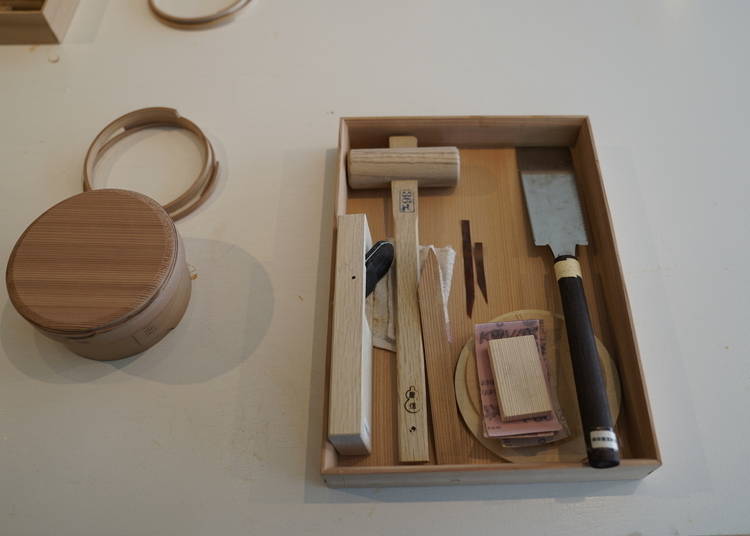 Tools used to create a magewappa bento box