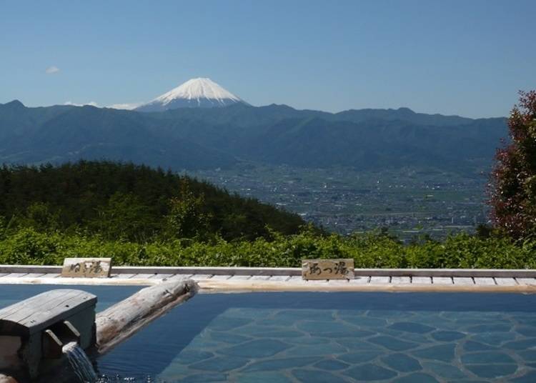 Mt. Fuji as seen from Hottarakashi Onsen