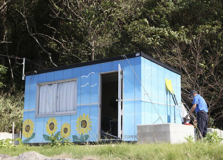 You can change and leave your things in a handy beachside hut