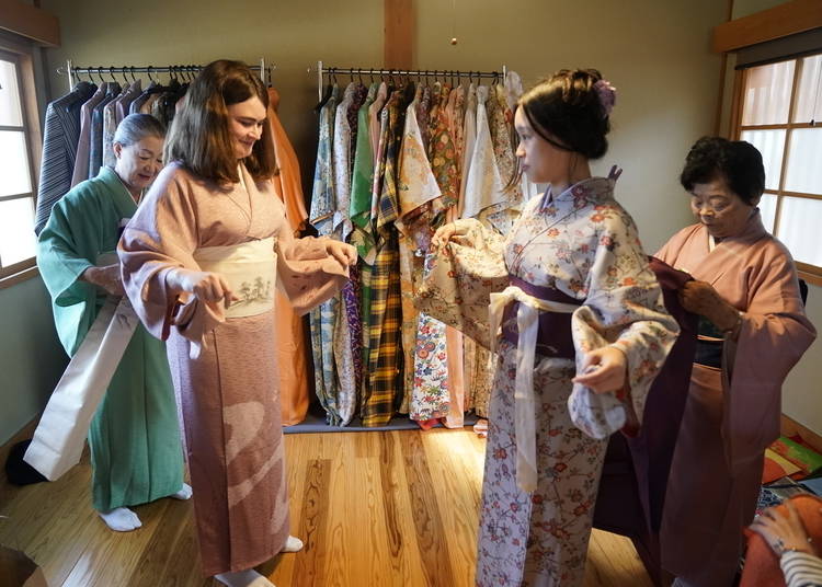The kimono on the right features a traditional bingata pattern from Okinawa, made using a unique dyeing process