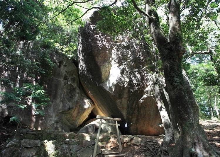The Kamisan ruins at the foot of Mt. Kamisan