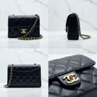 断货60天的香奈儿 19 系列 迷你翻盖包 黑色 鱼子酱皮 金扣本日12:00到货