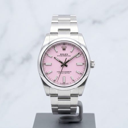 60日ぶりに入荷したロレックス オイスターパーペチュアル 124200 キャンディピンク オイスターブレス 34mm本日12:00に入荷