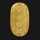 掘り出された江戸の金貨