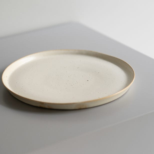 Kenta Nakazato Solo Exhibition “PLAIN FORMS”