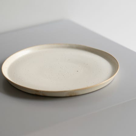 中里健太 个展 “PLAIN FORMS”