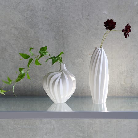 Nami Takahashi: Solo Exhibition “Undulating Contours”