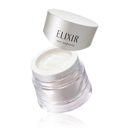 Richly moisturizing, firm and transparent medicated whitening cream
A gel-type medicated whitening cream that fills the skin at night with fresh moisture and leads to firm and translucent skin. Keeps bright skin without accumulating UV damage.