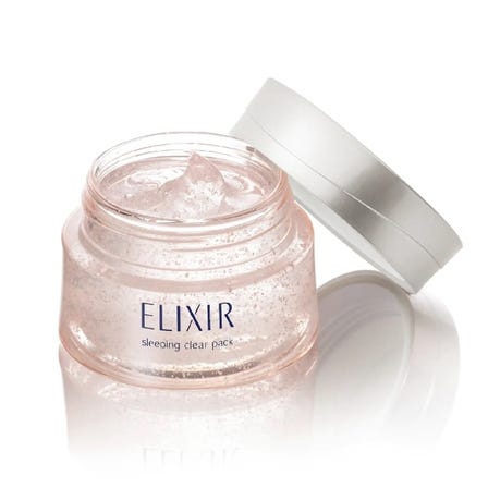 A whitening gel that you just apply at the end of your night care routine and go to sleep.
Even while you sleep, the high-elasticity gel gives your skin a firmness and transparency filled with moisture, and a “glossy ball” that shines.