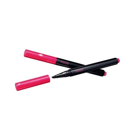 It naturally colors thin, sparse eyebrows and keeps them beautiful even when you sweat or get wet. A naginata-shaped brush pen type that allows you to easily draw both thin and thick.