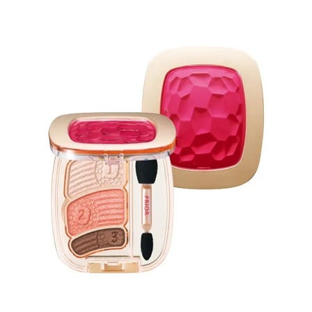 Beautifully corrects dullness and hollow shadows. For bright eyelids that bring natural definition to the eyes.
It has a moist shine and a color that doesn't smudge even when layered, creating a gradation effect.