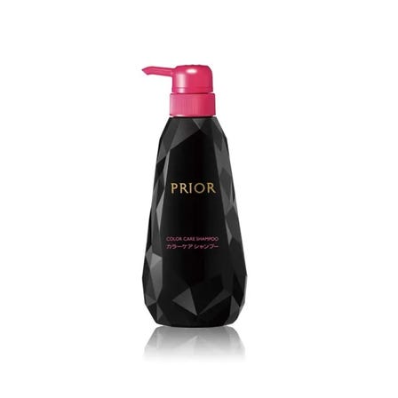 Prevents hair color pigments and hair's natural melanin pigment from flowing out.
A shampoo that maintains beautiful hair color without fading.
A soft, firm and firm-boosting formula that rises from the roots. Washed and shiny.