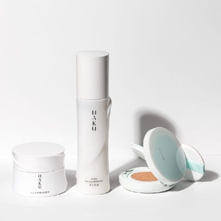 Shiseido HAKU
Available