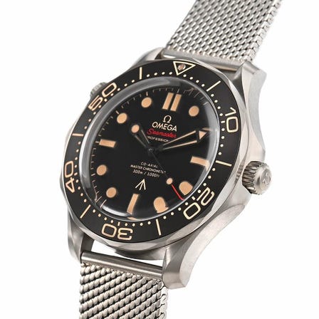 Omega
Seamaster Diver 300 M 007 Edition 210.90.42.20.01.001 (Price may vary)