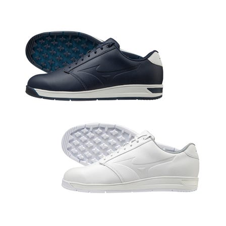 WIDE STYLE SPIKELESS / GOLF SHOES
The casual design looks like sneakers.
Wide "4+1E" model.

#mizuno #mizuno_golf #golf #widez_style #spikeless #for_men