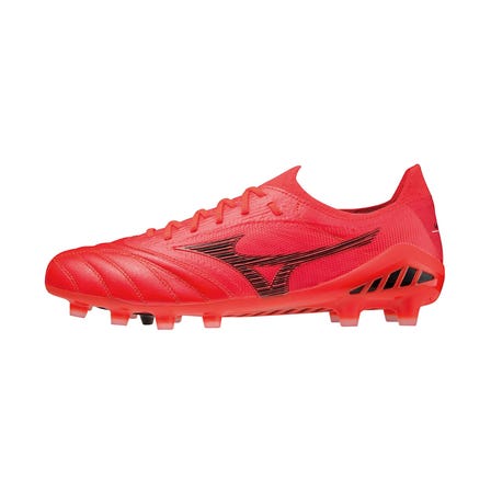 MORELIA NEO lll β JAPAN / SOCCER SPIKE
The fusion of kangaroo and knit creates a new feeling of bare feet. MORELIA NEO's 3rd generation special model.

#mizuno #mizuno_football #morelia #igniton_red_pack #made_in_japan