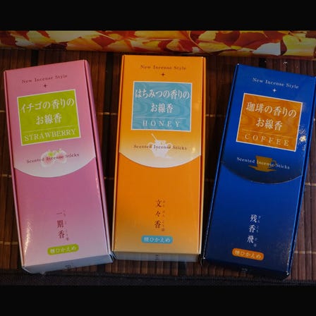 A Unique Incense from Baieido, a Veteran Incense Maker
Name: “Strawberry, Honey, and Coffee Scents”
