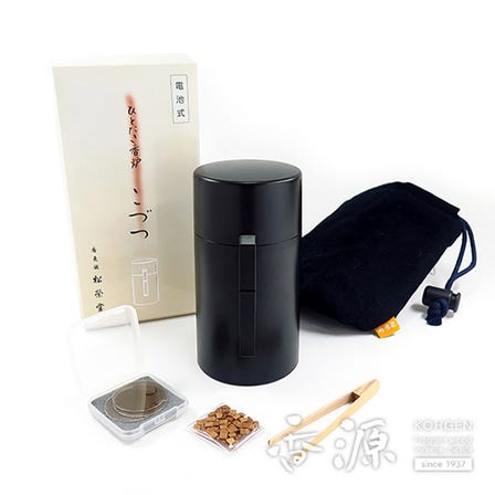 Practical end elegant, ready to use everywhere
Shoyeido, Kodutu - Battery Operated Portable Wood Chip Heater - Black