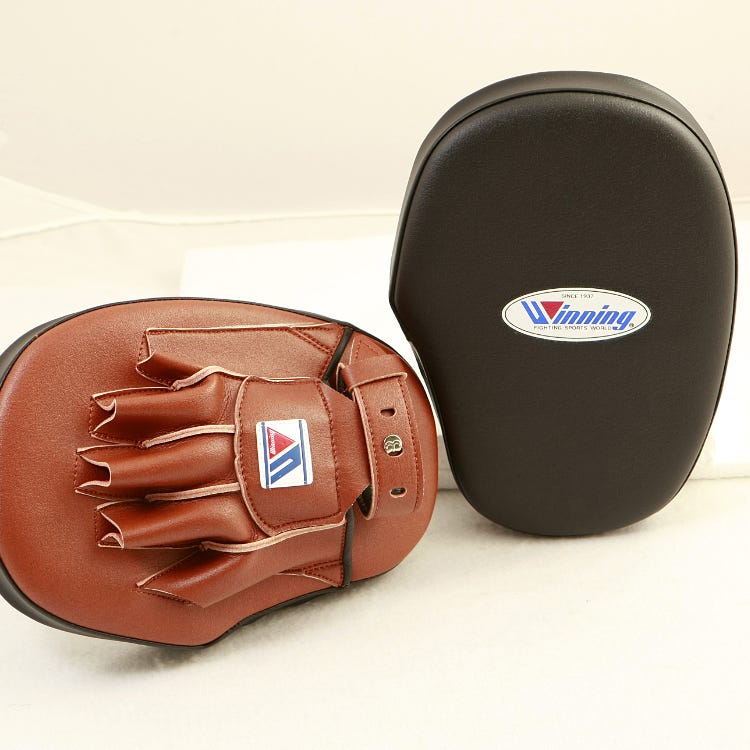 パンチングミット 本革 WINNING ウイニング CM20(Used中古 パンチングミット 本革 WINNING ウイニング CM20(Used中古