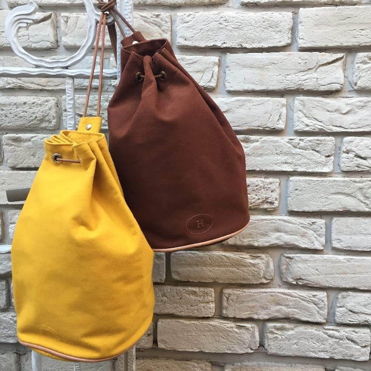 sightseeing bag