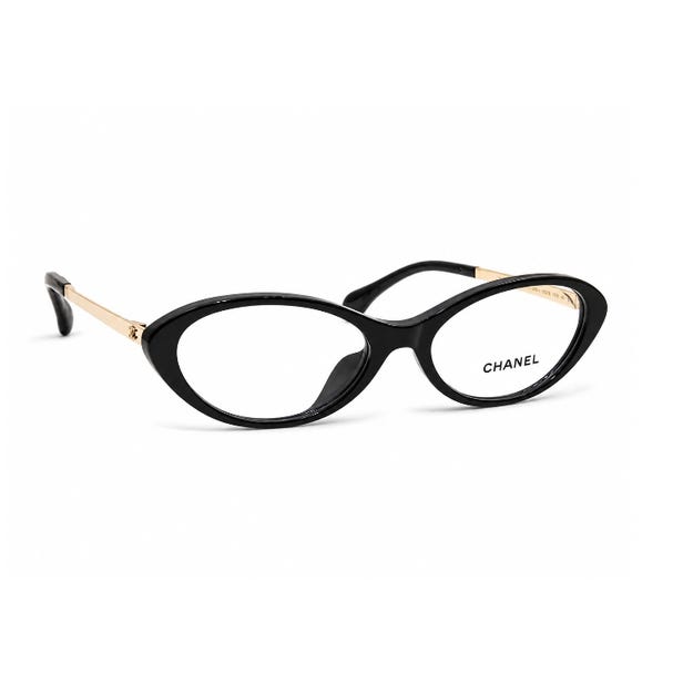 CHANEL Eyewear Special Exhibition
◎ Period: September 2 (Wed.) – September 22 (Tue.) ◎ Location: 7F Eyewear Salon
During this special event, the 7F Eyewear Salon will showcase a wide selection of CHANEL eyewear.