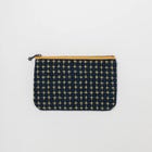 SASHIKO FABRIC wallet

A wallet featuring sashiko stitching, each with a different expression.We are particular about its compact size that fits in your hip pocket.