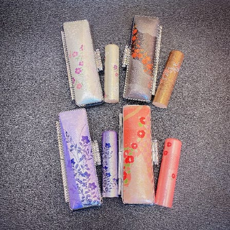 您可以从各种材质和尺寸中选择出您喜欢的那一款