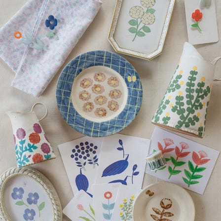 illustrator "totoganashi" products<br />
7/18-7/30, 2024