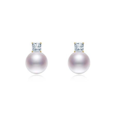 Princess Cut Earrings ER015<br />
Akoya Pearl：7.5-8.0mm<br />
Moissanite：total 0.4ct<br />
Material：K18 Yellow gold or White gold