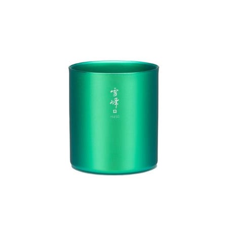 Alps-Inspired Elegance: The Stacking Mug Seppo H300 HAKUBA [Stacking Mug Seppo H300 HAKUBA]
This premium double-wall stacking mug features a vibrant, refreshing blue that perfectly captures the essence of Hakuba&rsquo;s "Green Season." Inspired by the crisp al
