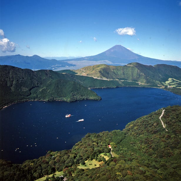 Lake Ashi