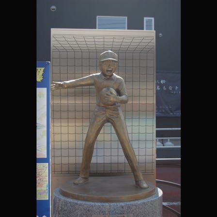캡틴 츠바사의 와카바야시 겐조 동상