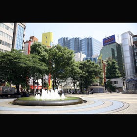 Ikebukuro Nishiguchi Park